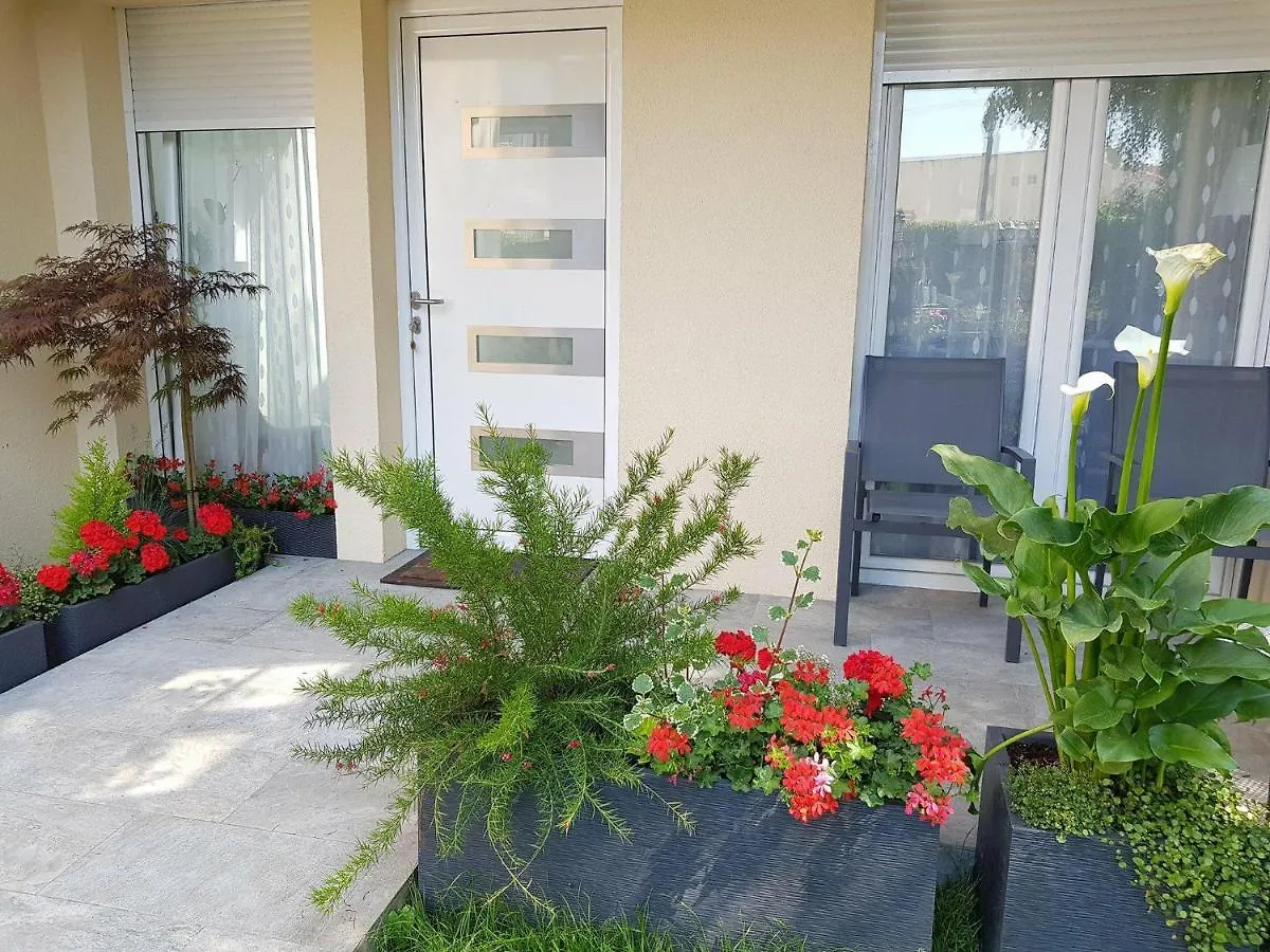 Apartment Super Studio Cosy - A 10 Min De Cdg Aeroport - A 30 Min De Paris - A 10 Min Du Salon D'Expo Villepinte Le Thillay
